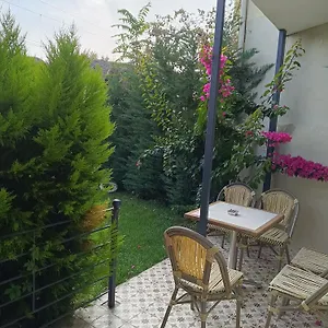 Efzen Hotel